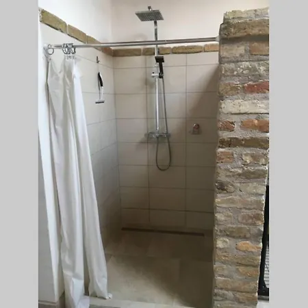 公寓 Tanya Anna Csengele